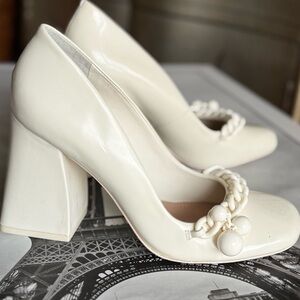 TORY BURCH Elegant Cream Women's Shoes block heels